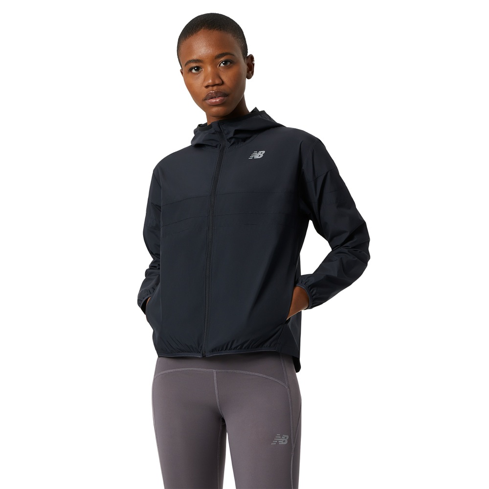 Chaqueta de mujer New Balance Cortaviento Negro