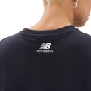 Camiseta de Mujer New Balance Athletics Oversized Negra