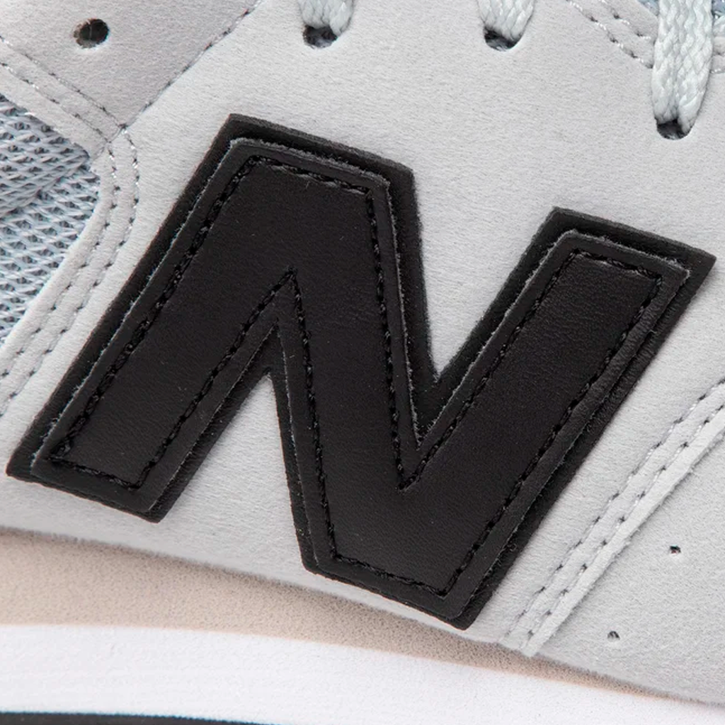 Zapato de Hombre New Balance 500 Blanco/Gris