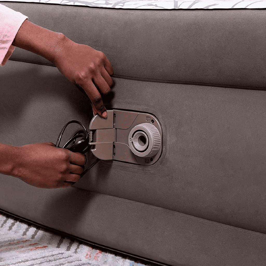 Colchón Inflable Queen con Bomba Aire AC Bestway Tritech Cushify Top 2.03m x 1.52m x 46cm