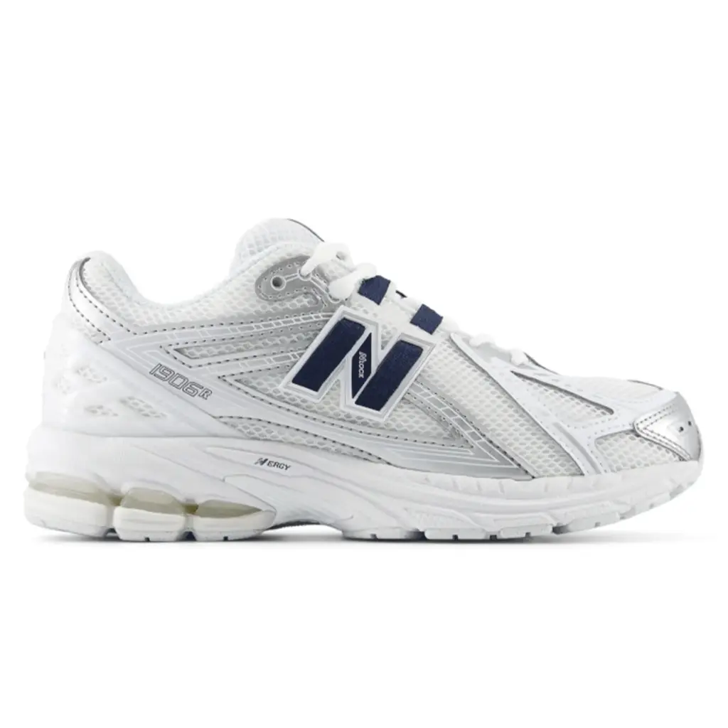 Zapato Lifestyle Infantil New Balance 1906 Lace (MARRÓN, 10.5)