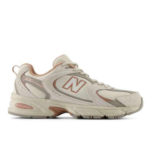 Zapato Lifestyle Mujer New Balance 530 Suede Core